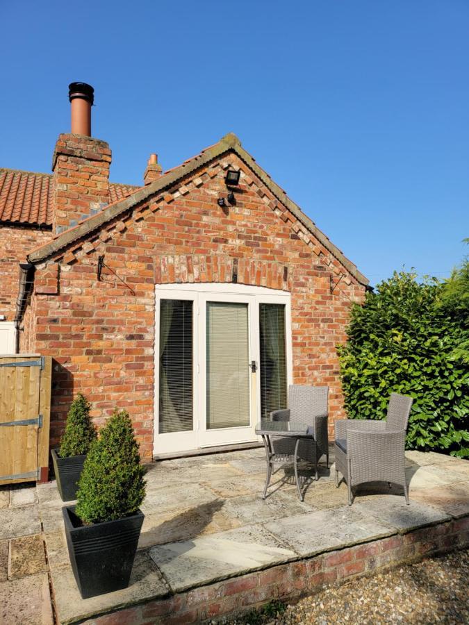 The Blue Bell Inn Weaverthorpe Экстерьер фото