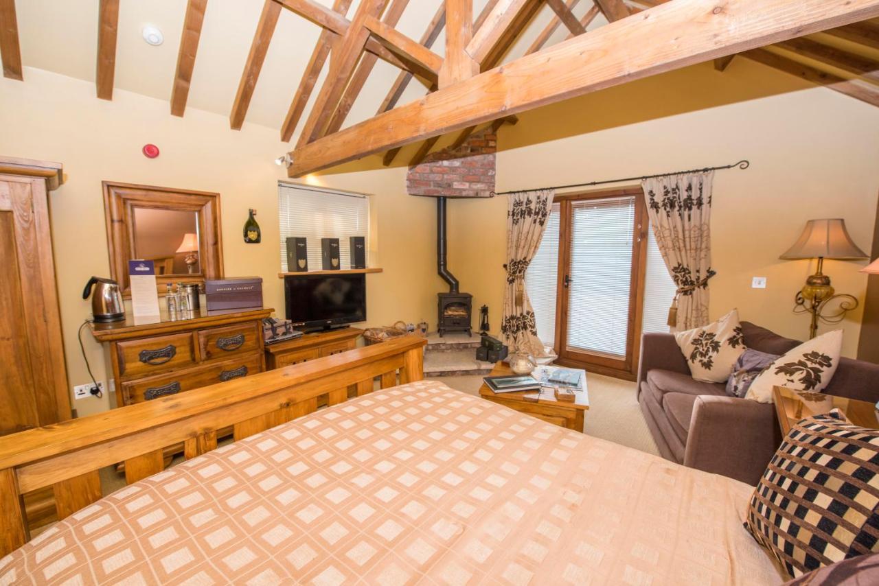 The Blue Bell Inn Weaverthorpe Экстерьер фото