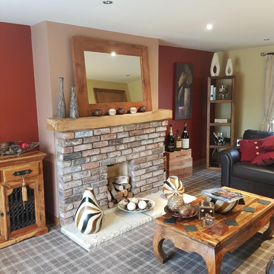 The Blue Bell Inn Weaverthorpe Экстерьер фото